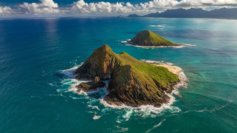 Aerial view of Na Mokulua