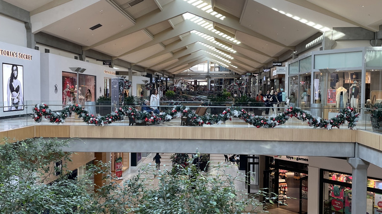 Belleview Square mall decorated for Christmas