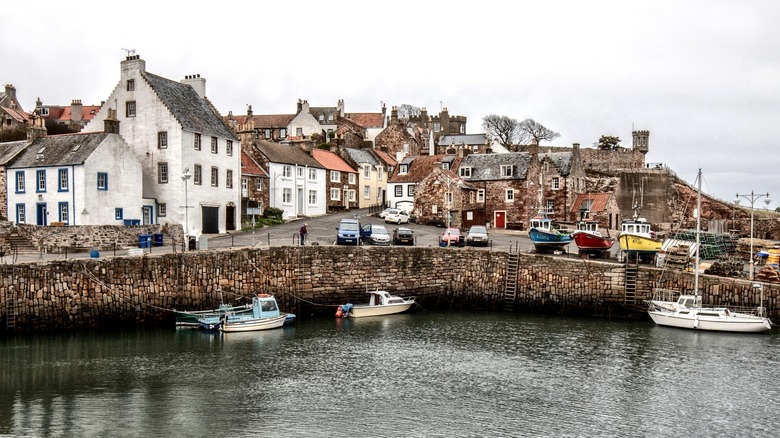 crail fife scottish coastal village boats fishing 