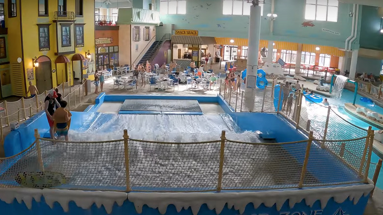 Avalanche Bay water park