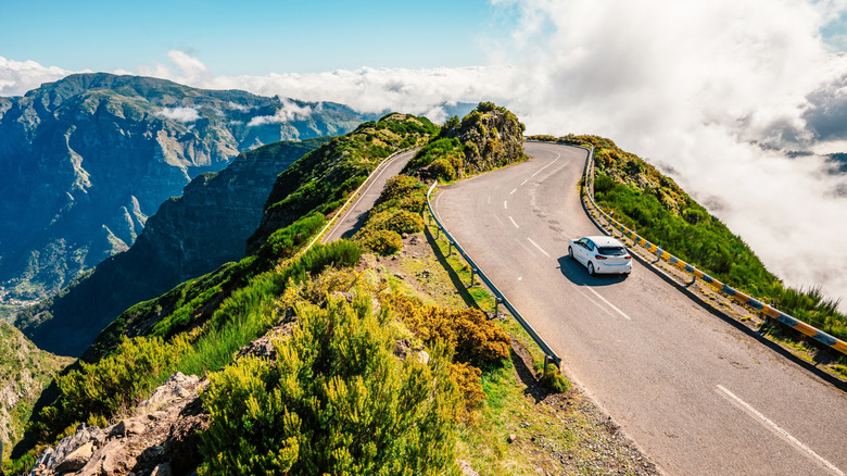 mountaintop road in Madeira