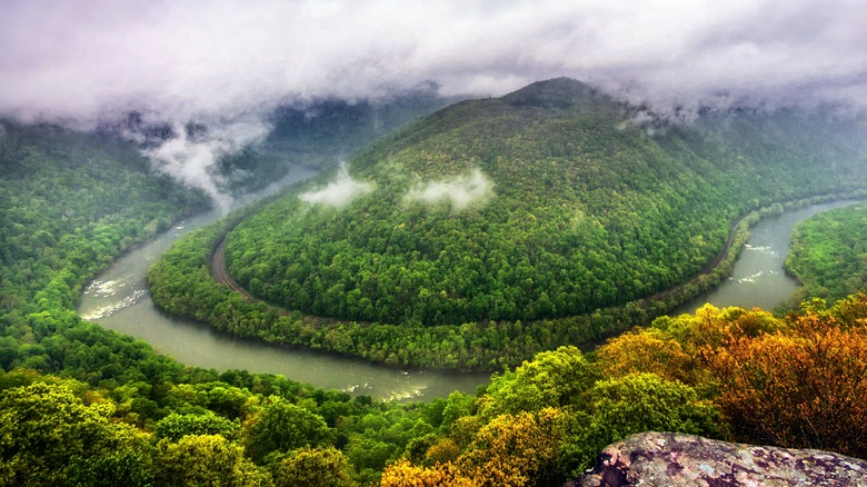 view of misty new river gorge