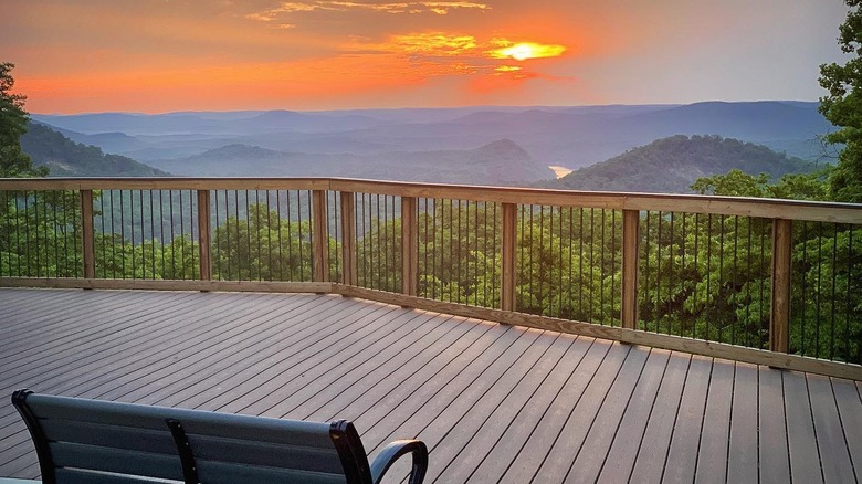 Sunrise from Morrow Mountain illuminates the valley below