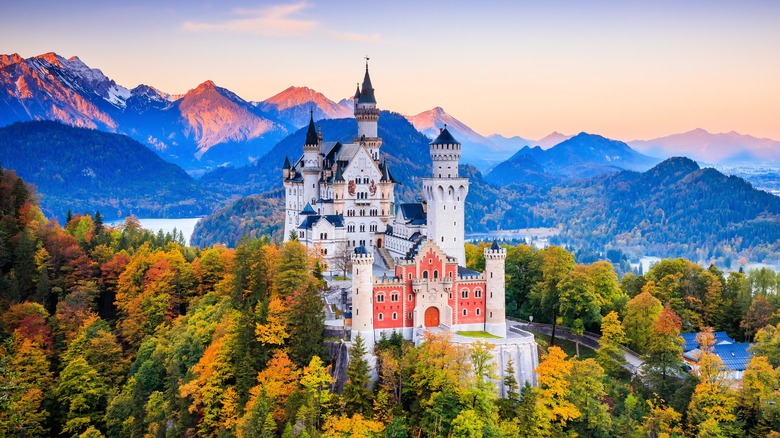 Neuschwanstein Castle in the fall