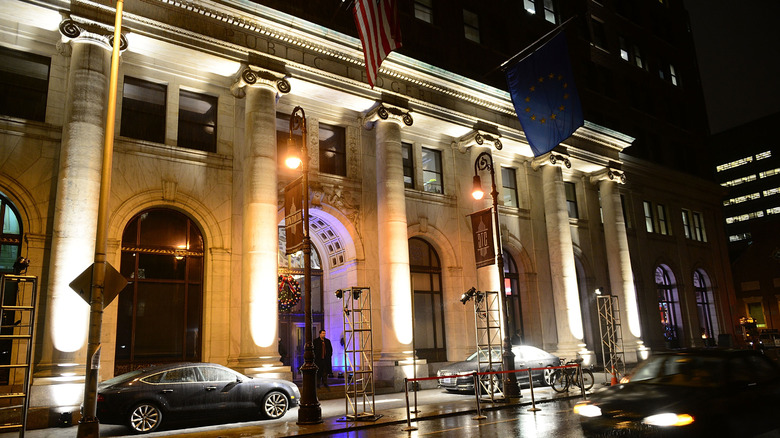 Exterior of the Curtis Publishing Building in Philadelphia