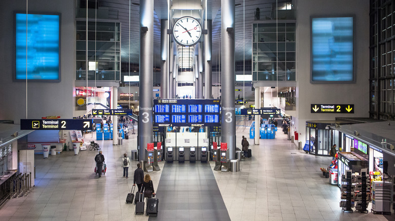 airport Copenhagen terminal