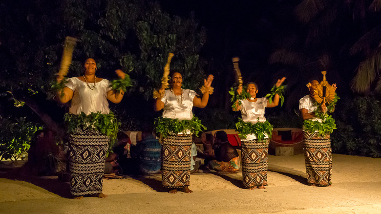 Traditional Fijian meke dance