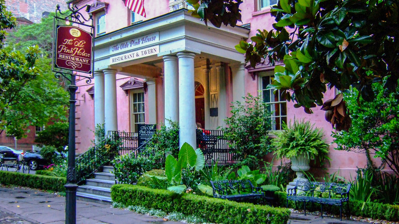 The Pink House in Savannah