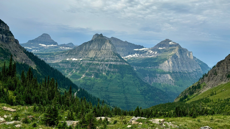 An expansive view from Highline Trail in Glacier National Park