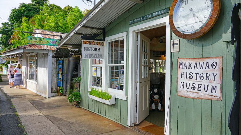 shops in Makawao, Maui, Hawaii