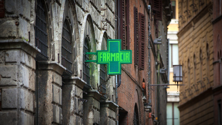 farmacia pharmacy sign italy