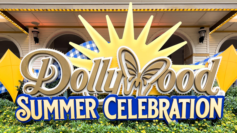 Dollywood Summer Celebration sign