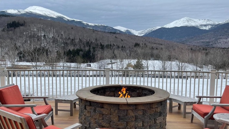 Fire pit with view of mountains