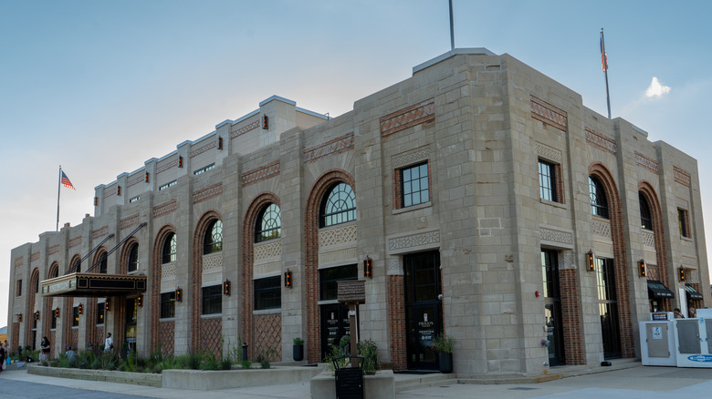 Indiana Dunes State Park pavilion building