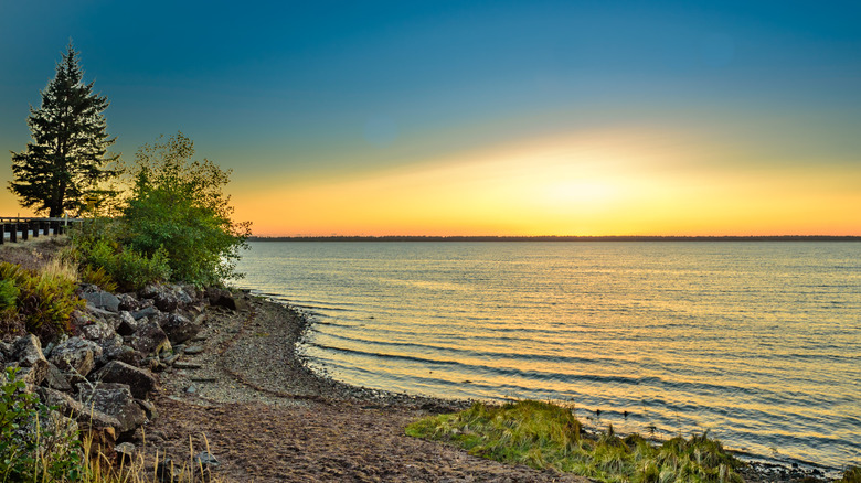 The coast of Long Beach Peninsula, Washington, during sunset