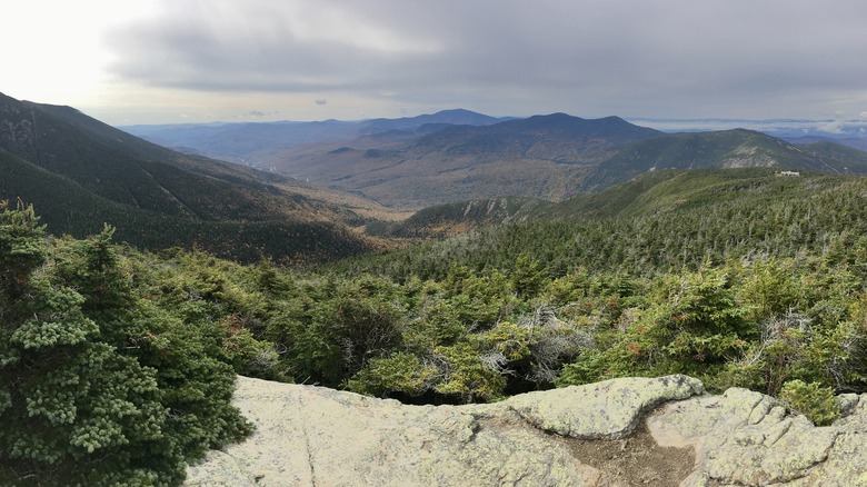 Viewpoint of the White Mountains in New Hampshire