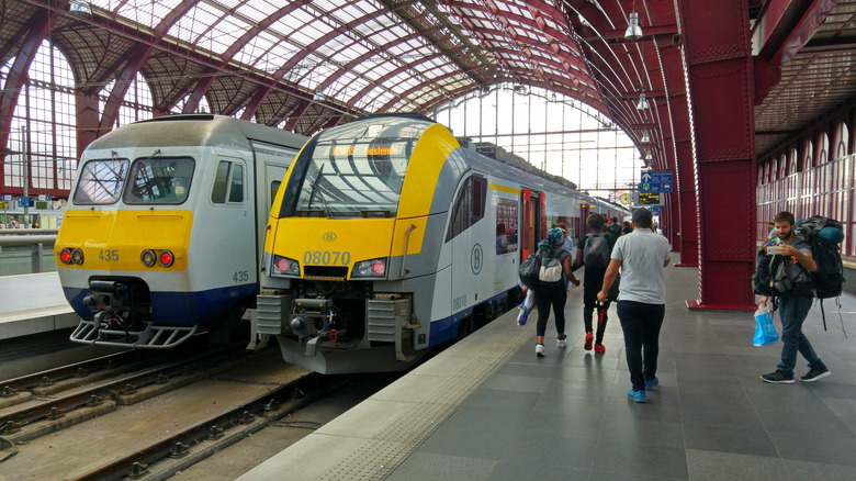 Passengers entering Eurail trains