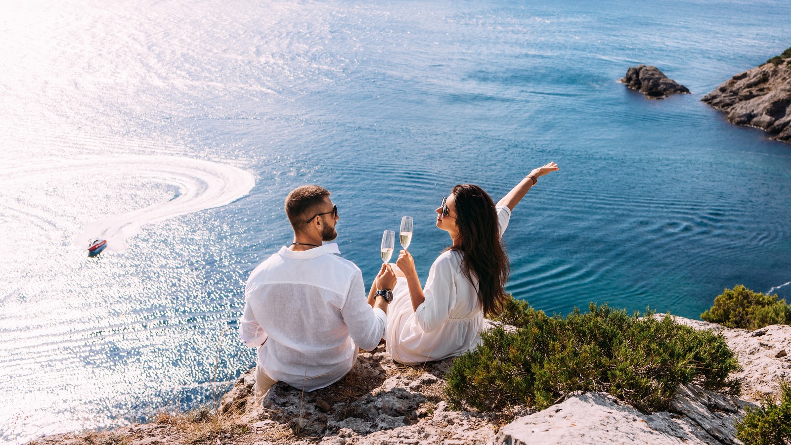 5 Tips To Get Started Planning A Dream Honeymoon