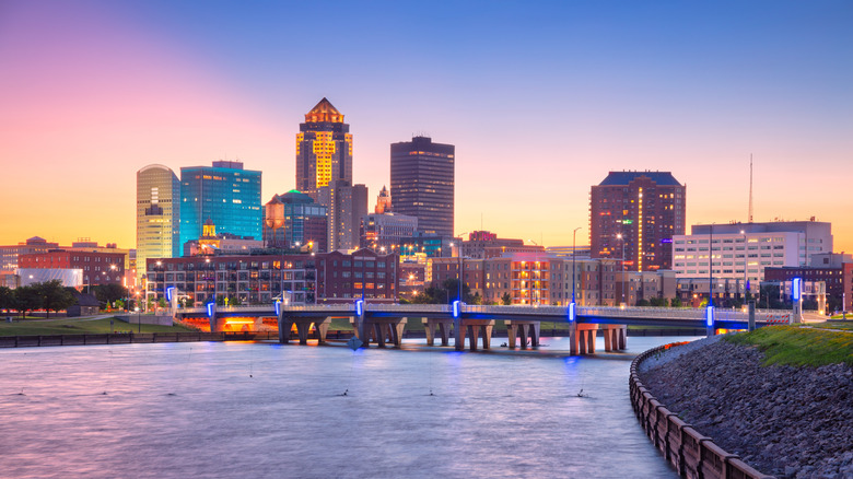 The Des Moines skyline with the sun setting