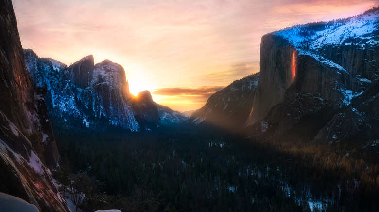 Sunset in Yosemite with view of the Firefall