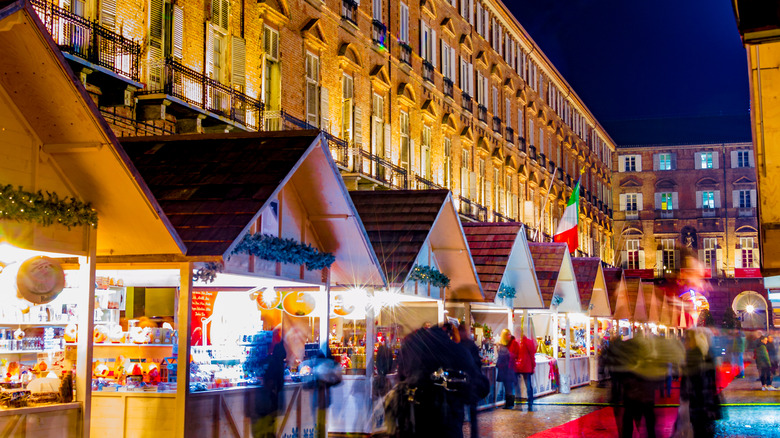 A busy Christmas market in Turin