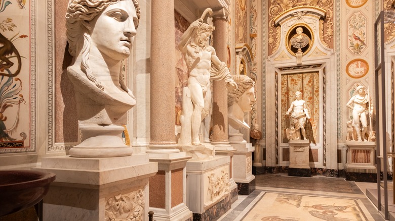 Galleria Borghese, Rome hallway