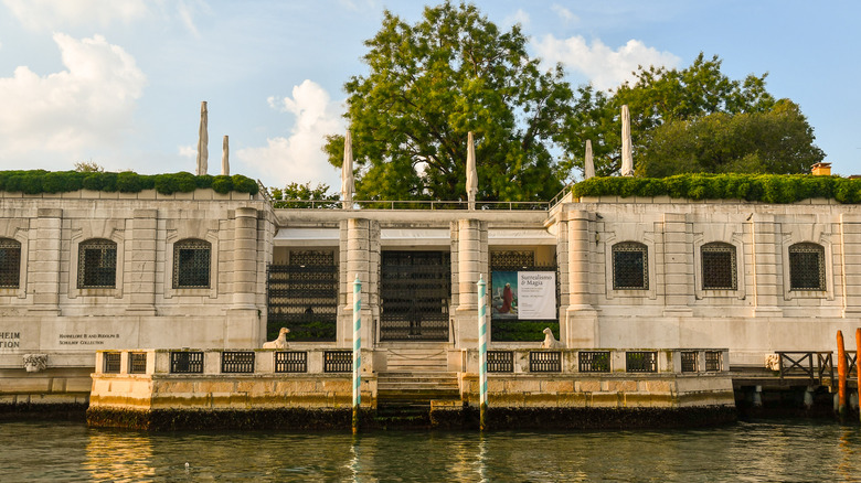 Peggy Guggenheim Collection on canal