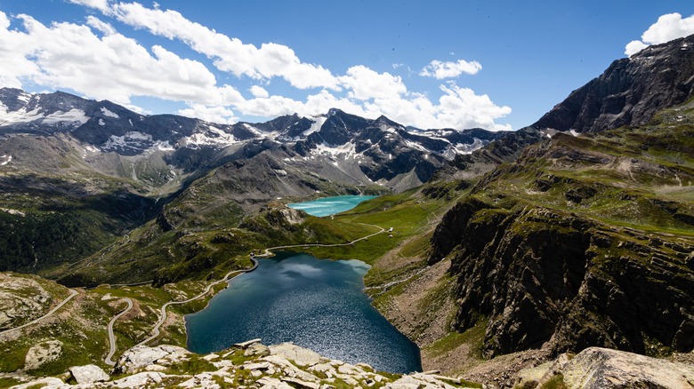 Alpine lakes and mountains