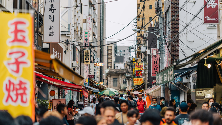 Crowded street at Tsukiji Outer Market in Tokyo