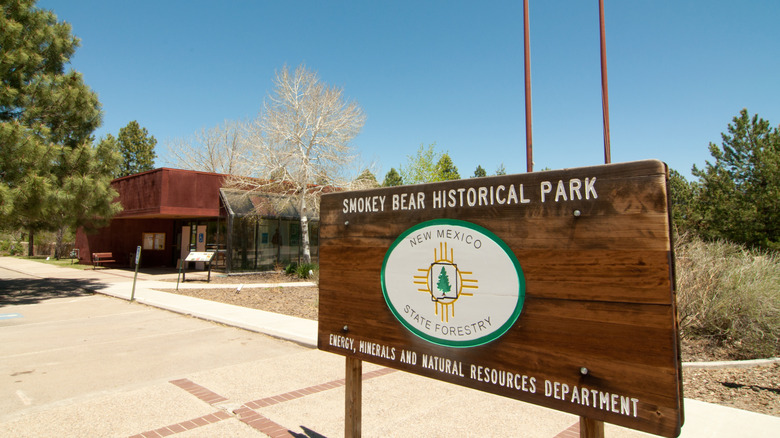 Sign for Smokey Bear Historical Park