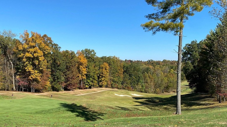 Dale Hollow Lake State Park Golf Course on a sunny day