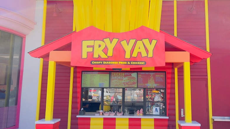 A food stand at Belmont Park