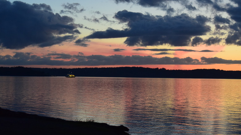 Steilacoom sunset, near Anderson Island