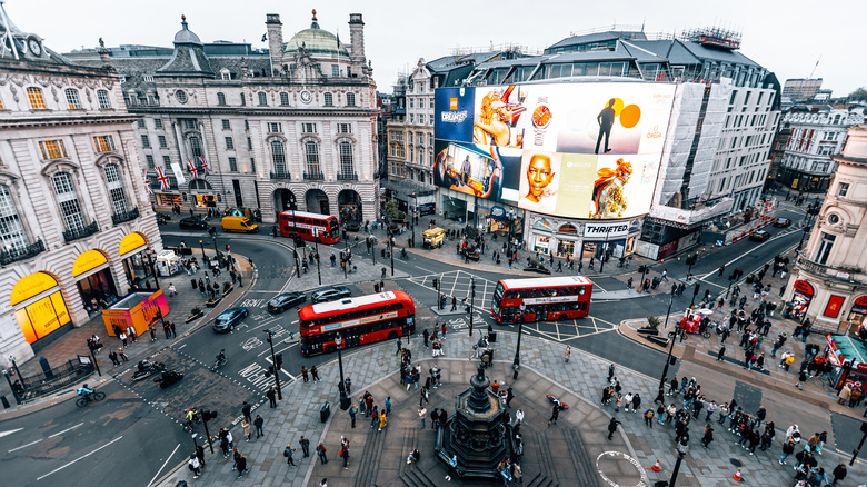 Busy Trafalgar Square in London