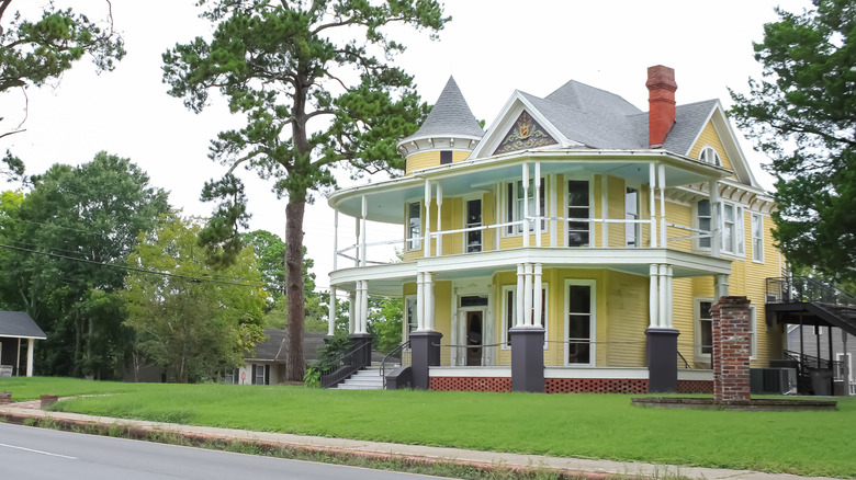 Yellow Victorian house in Opelousas, Louisiana