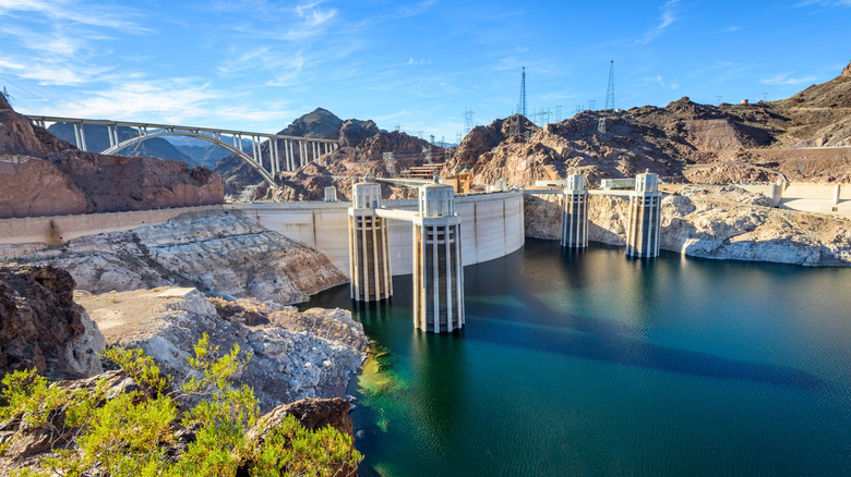 View of Lake Mead and the Hoover Dam