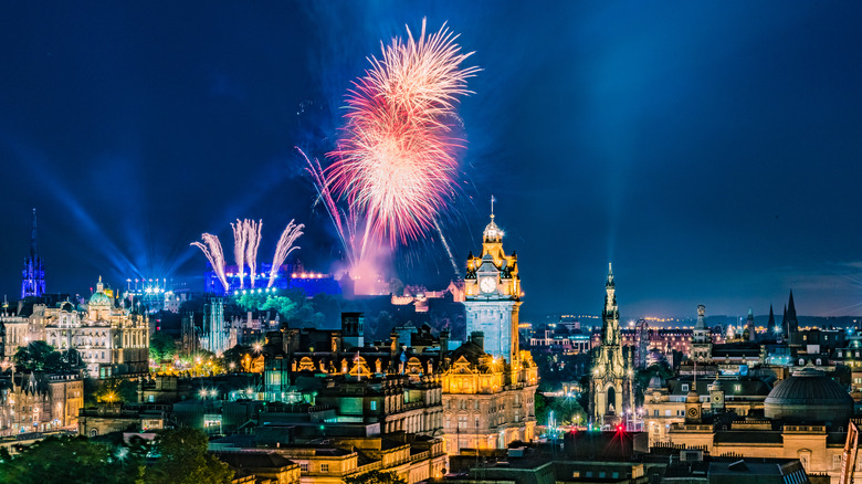 Hogmanay fireworks in Edinburgh