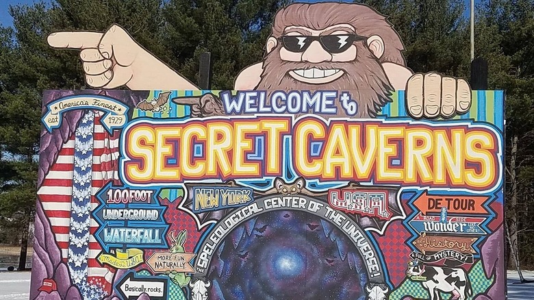 Secret Caverns welcome sign