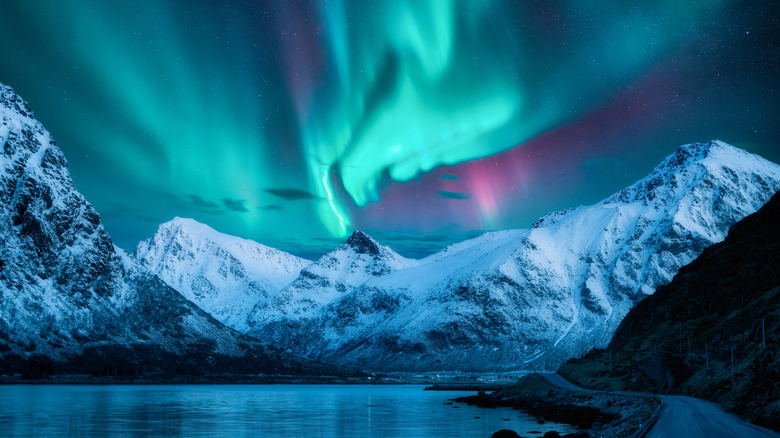 Northern lights above Lofoten Islands, Norway