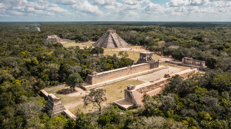 Mayan ruins of Chichén Itzá