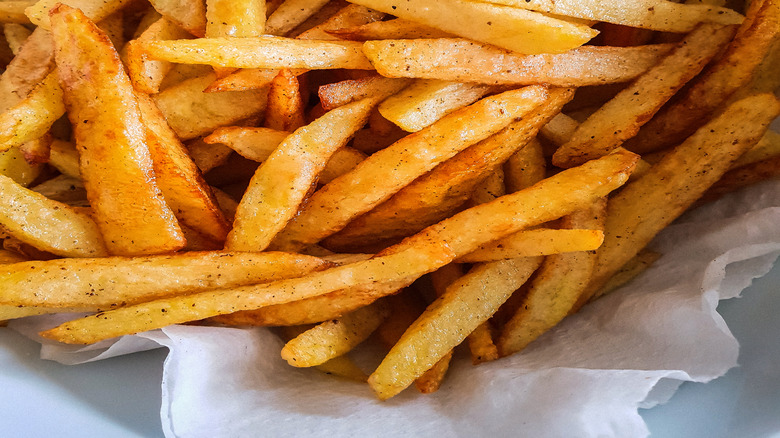 Close-up of peppered Belgian fries