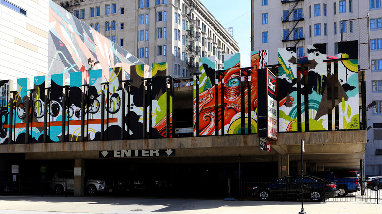 Mural on a parking garage in Chicago's Wabash Arts Corridor