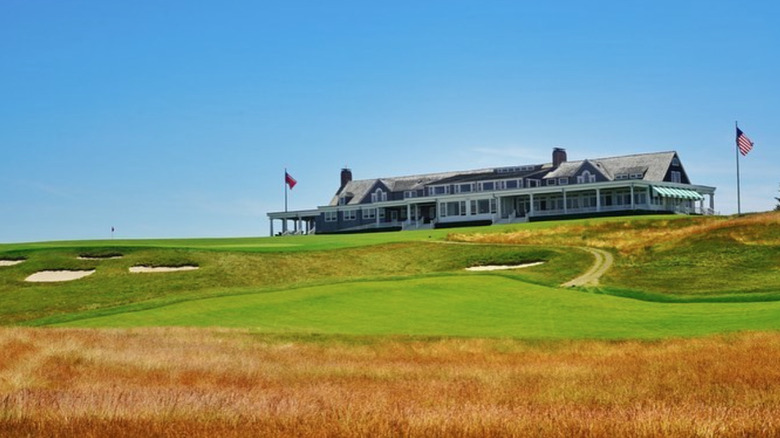 Shinnecock Hills clubhouse