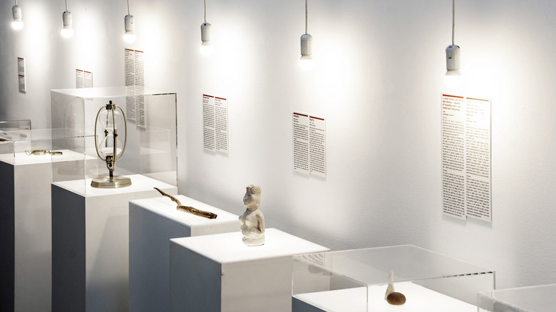 Displays in Museum of Broken Relationships