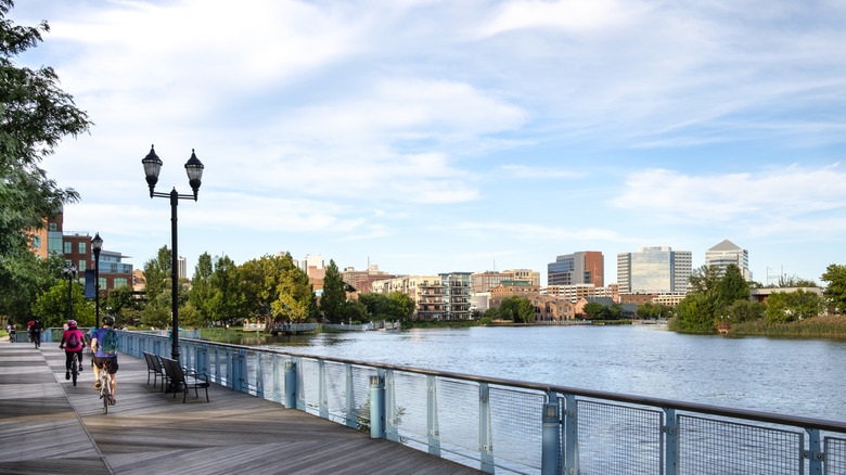 Wilmington Delaware riverfront boardwalk bike