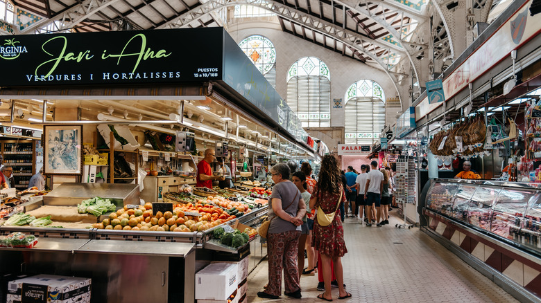 Valencia's vast central market