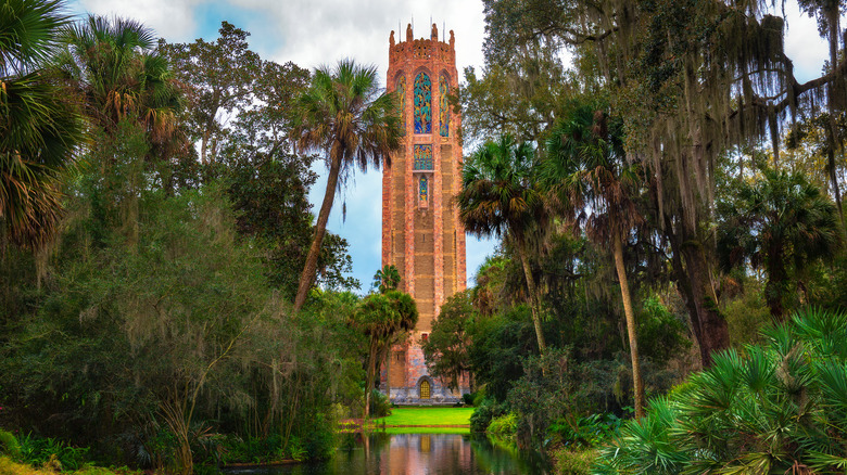 The tower rising up at Bok Tower Gardens