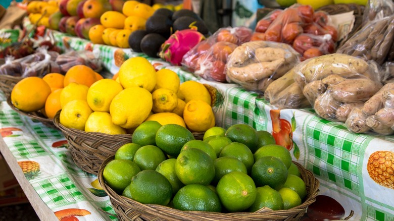 Food market fruit spread featuring fruit from Hawaii