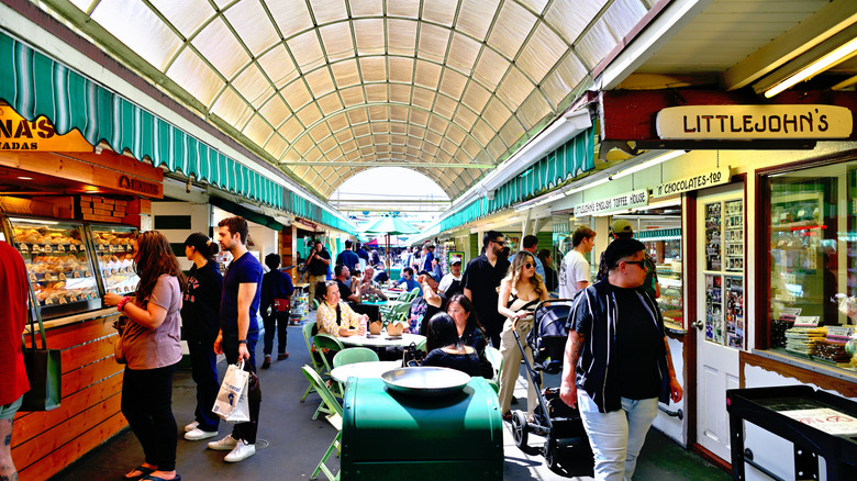 The Original Farmers Market in Los Angeles, CA