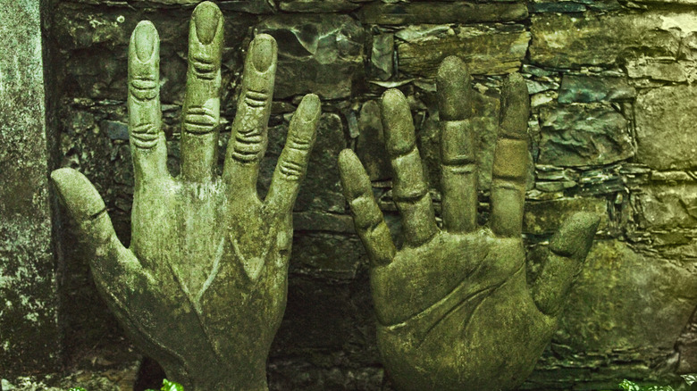 Hand sculpture in Las Pozas